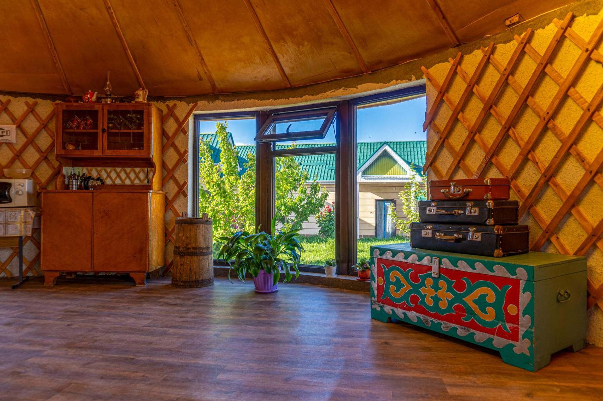 Svetlana Guest House Bokonbayevo Extérieur photo